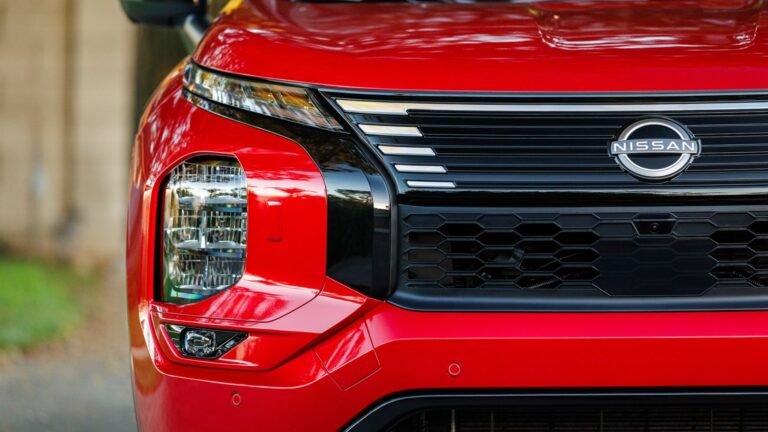 Nissan Kills Rogue PHEV After One Year For New e-Power Hybrid