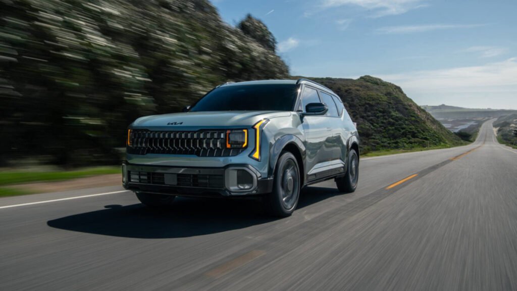 2027 Kia Seltos Debuts as a Baby Telluride With New Hybrid Power