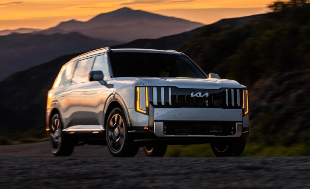 Kia Defies Industry Slump With Record Q1 Sales, Beats Hyundai