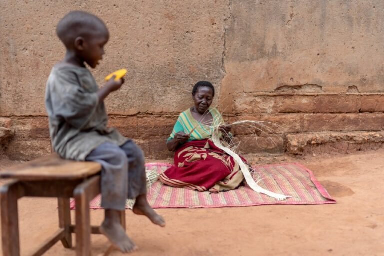 Development orgs should focus on poverty, not trendy causes