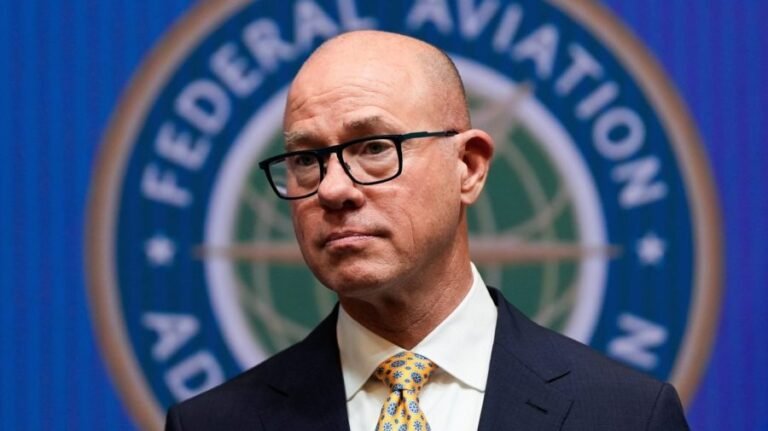 Senate Democrats call for investigation into FAA chief stock divestiture