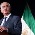 Iran's exiled crown prince hit with red liquid during trip to Germany