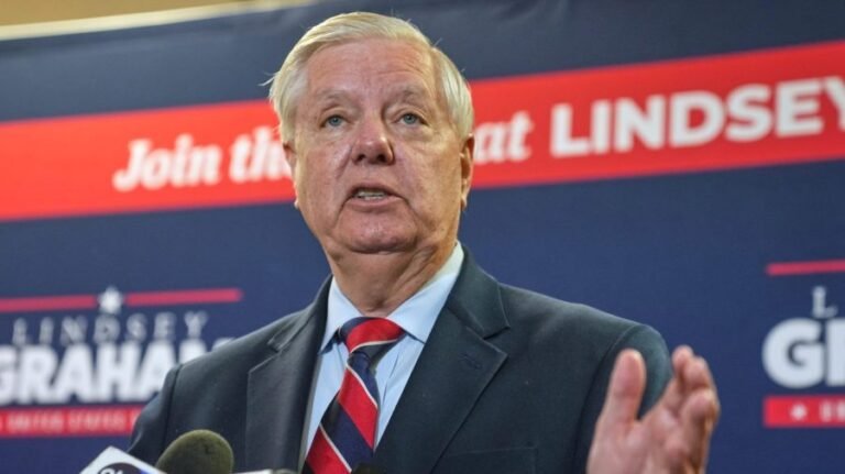 Graham: Trump 'willing to do a deal' that would 'allow' Iran 'exist under certain conditions'