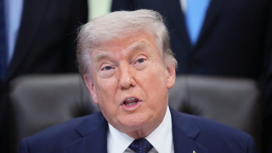 Trump extends Jones Act waiver in bid to lower fuel prices