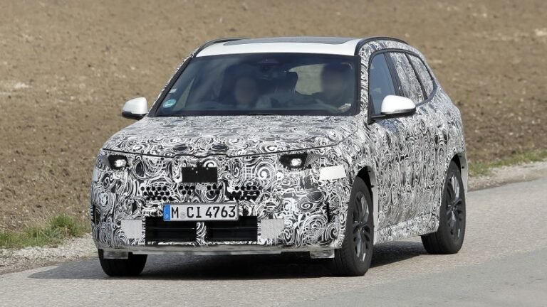 New BMW X1 will combine Neue Klasse looks with old-school petrol power