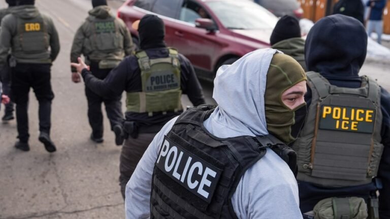 In fight against ICE facemasks, Black Democrats point to history