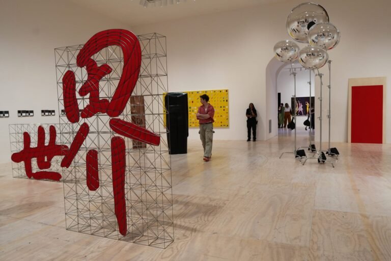 MoMA PS1’s “Greater New York” Is Gritty, Stunning, and Gutting