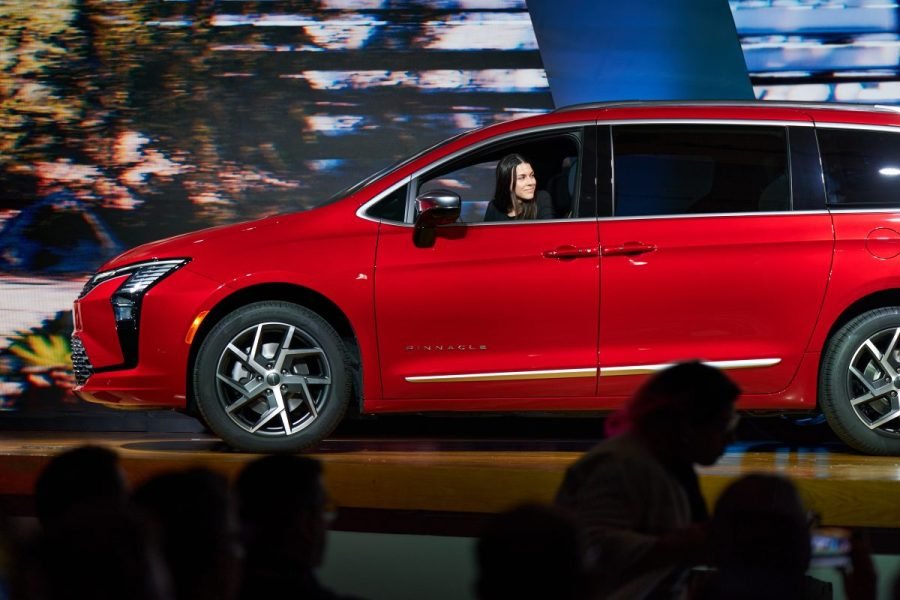 Minivans making comeback with buyers seeking savings