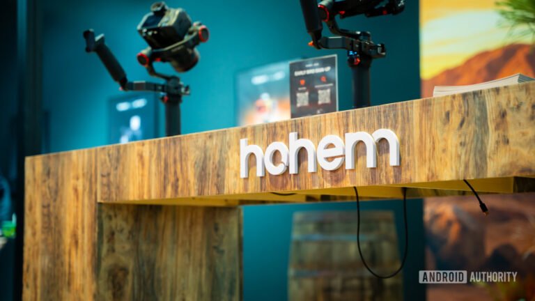 The best Hohem mobile gimbals drop to record-low prices!