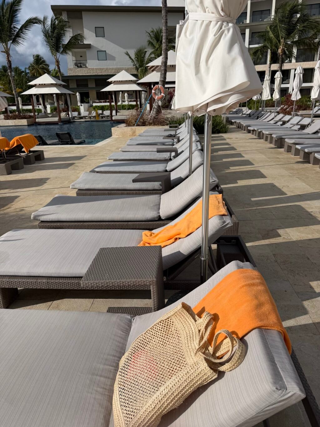 The Correspondent Book Review