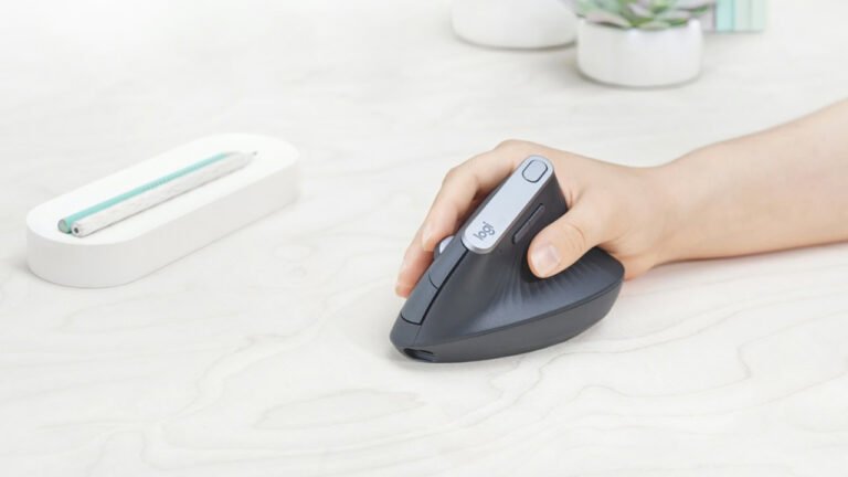 Save yourself wrist pain and $45 with this Logitech MX Vertical Mouse deal