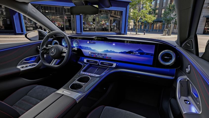 New Mercedes C-Class Electric interior revealed with huge 39.1-inch display screen