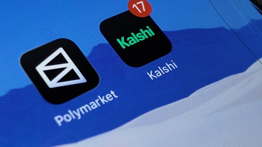 A third of Americans planning to invest in high-risk, speculative assets: Study