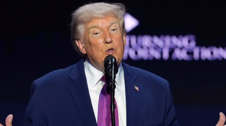 Trump gets roaring ovation on Iran at Turning Point event