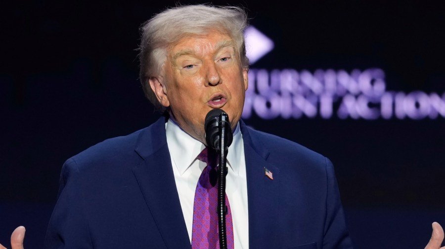 Trump gets roaring ovation on Iran at Turning Point event