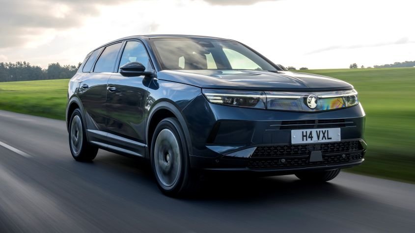 Vauxhall's Grandland plug-in hybrid is here and it's only a tempting £915 more than the normal hybrid