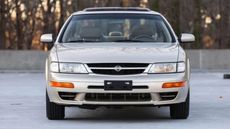The Fourth-Gen Maxima Is So Reliable Thanks To The Nissan VQ Engine