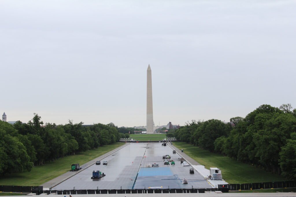 Trump’s reflecting pool spruce-up fails to charm preservationists