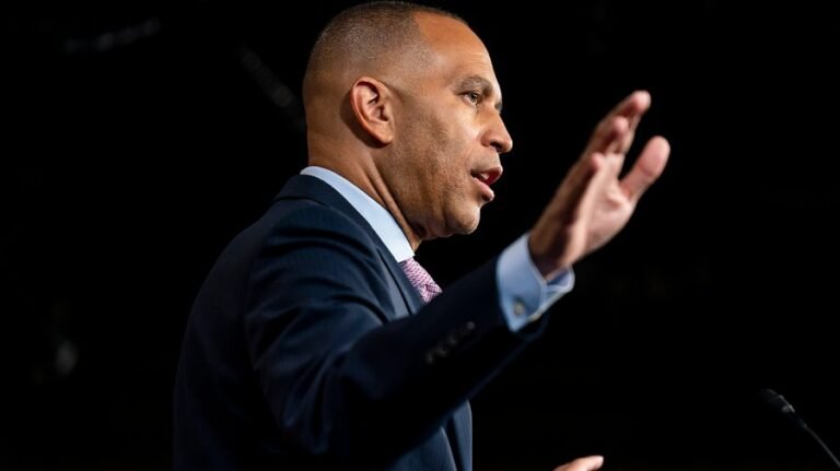 Jeffries calls on Republicans to 'stop the madness' after latest Trump Iran threat