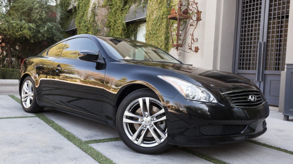 VQ-Engined Nissans And Infinitis Banned From Car Show Because They Ruin The Vibe