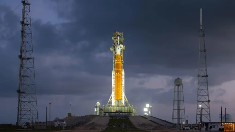 Artemis II: Why our return to the moon took so long