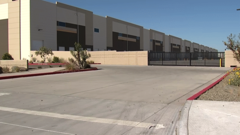 US Merchants Picks Up Rail-Ready Surprise Warehouse for $63.8M