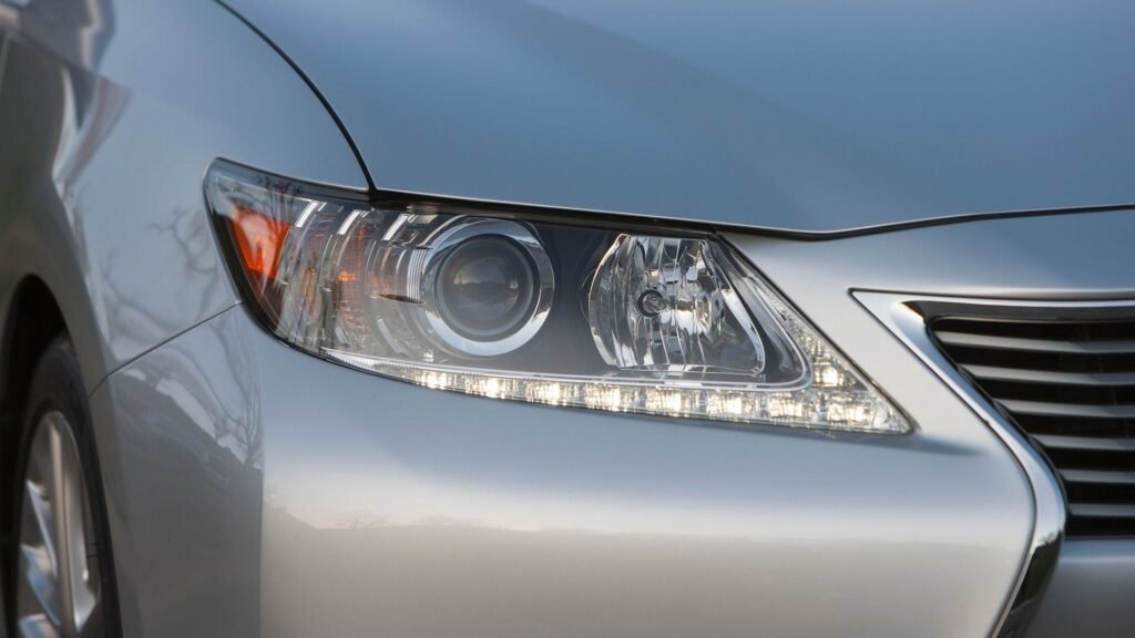 This Fuel-Efficient Used Lexus Hybrid Sedan Holds Onto Its Value Like Crazy