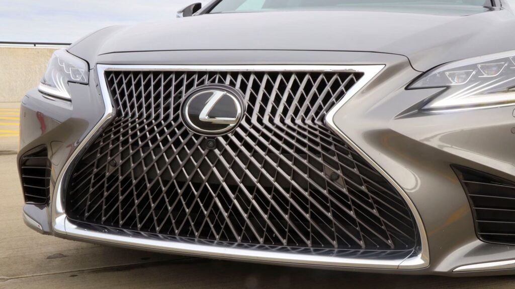 You Can Get A Lexus LS 500 For New Toyota RAV4 Money, Because Nobody Wants Sedans