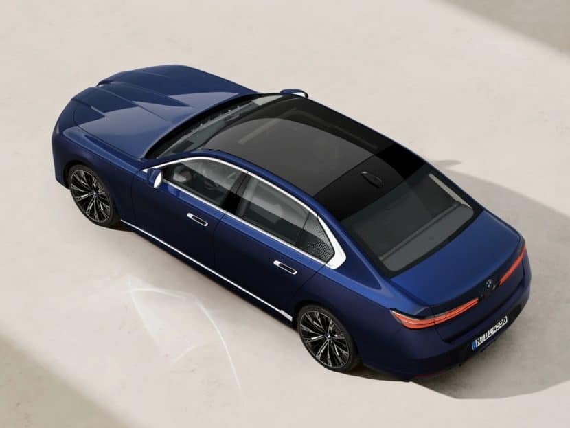 BMW’s New Dual-Finish Paint Costs 14,000 Euros. Here’s Why