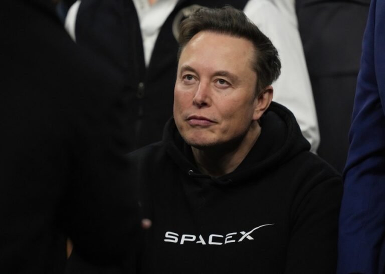 SEC settles with Elon Musk over Twitter dispute