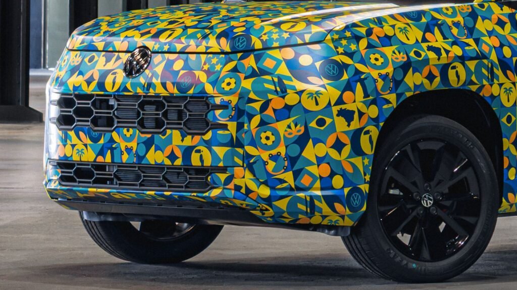 VW's New Compact Pickup Truck Combines Golf DNA With Leaf Spring Performance