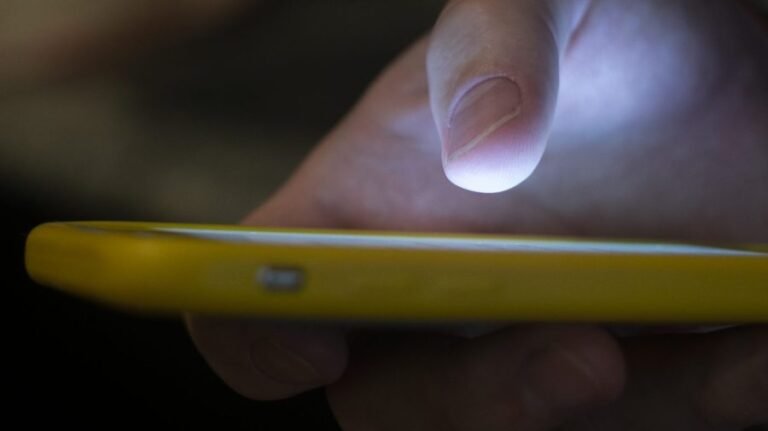 HHS warns of children's screen time use, citing impact on sleep, mental health