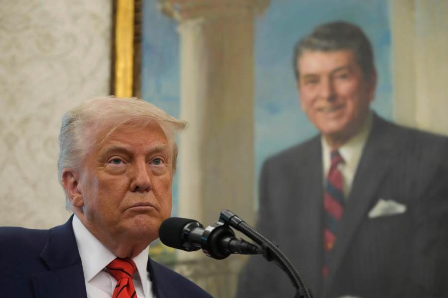 Trump channels Reagan, dominates Republican Party