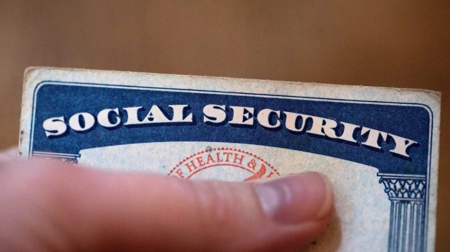 AARP officials urge Congress to act on Social Security