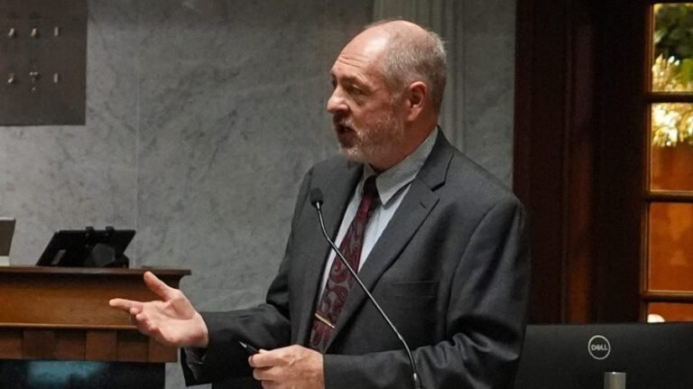 Ousted Indiana Republican state senator: 'I made the right choice' on redistricting