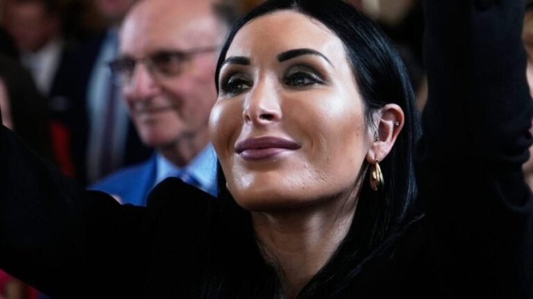 Loomer celebrates Gabbard resignation: ‘All of our enemies love Tulsi‘