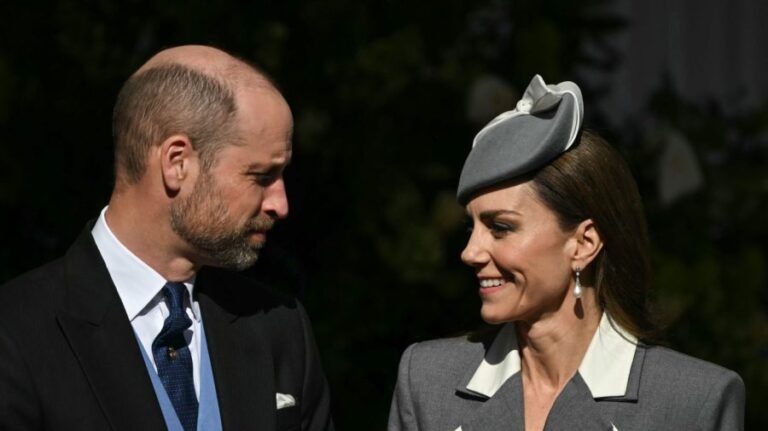 William and Kate show off Otto, new cocker spaniel puppy