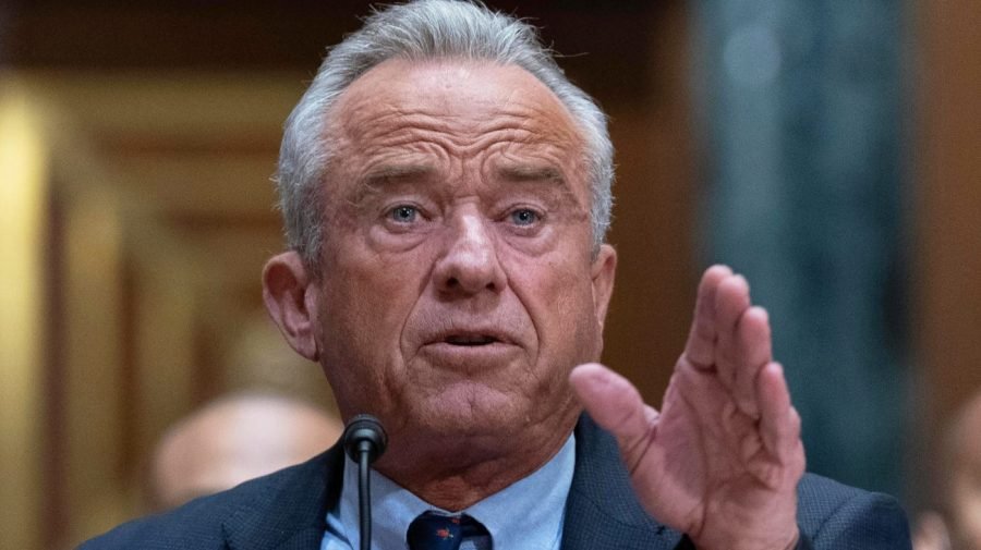 Hospital says RFK Jr. did not operate robotic arm during heart surgery