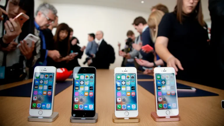 Tech spring-cleaning: How to declutter your devices and accounts