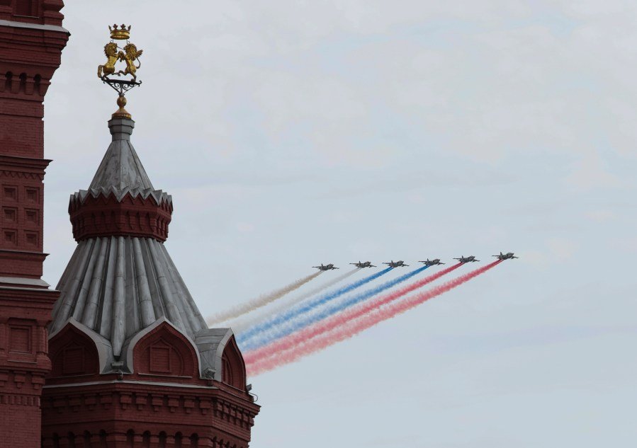 Stop fearing a strong Russia — start fearing a dying Russia