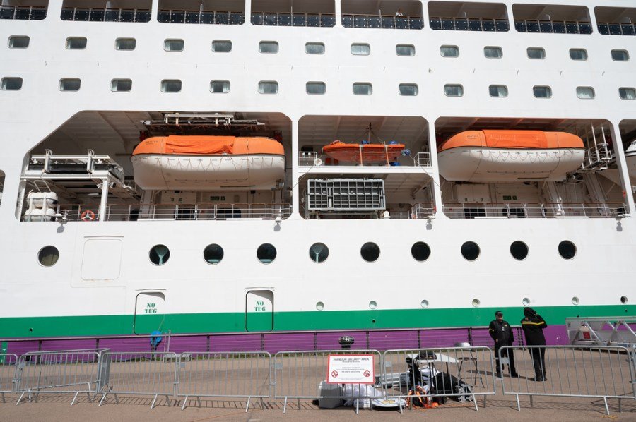 Why do germs, diseases spread on cruises?