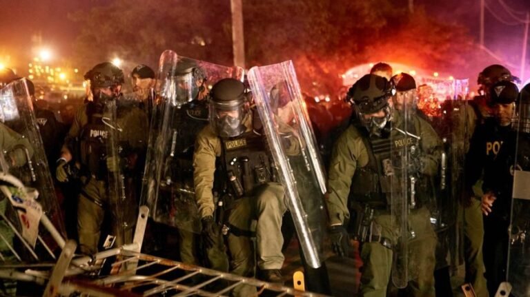 Newark mayor orders curfew around Delaney Hall as protesters, police clash