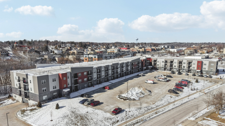 CBRE Arranges Sale of 120-Unit Apartment Complex in Wisconsin