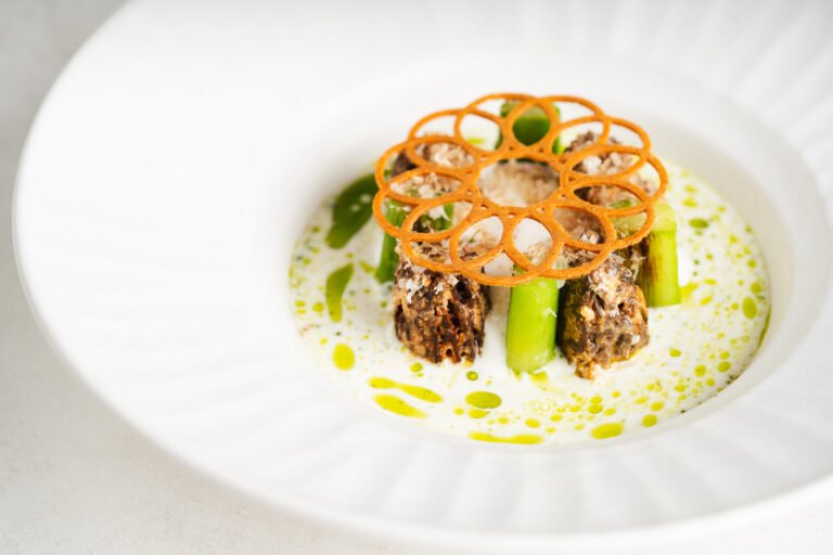 Where to Eat in Chicago, From Touchdown to Takeoff