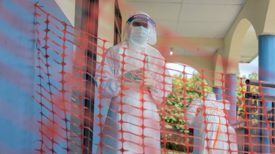 Trump focuses on keeping Ebola out of US over fighting outbreak abroad