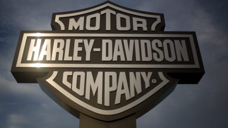 Harley-Davidson recalls nearly 90,000 motorcycles