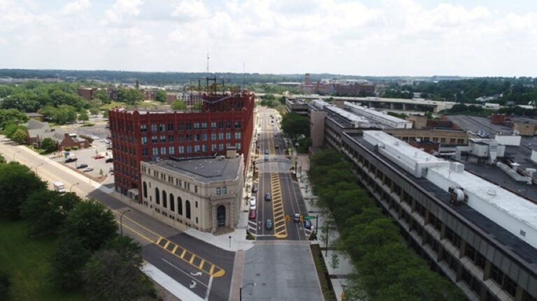 Sachem Capital, IRG to Form $3.4B Industrial REIT