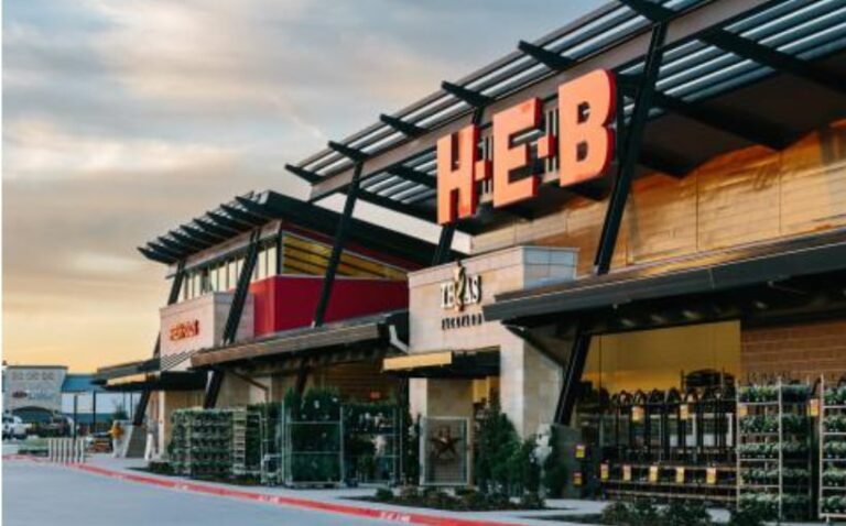 H-E-B Greenlit for Two New Garland Stores, Austin Store to Close