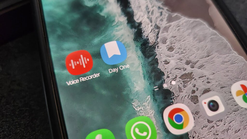 Samsung confirms Voice Recorder app bug on One UI 8.5, rolls out fix