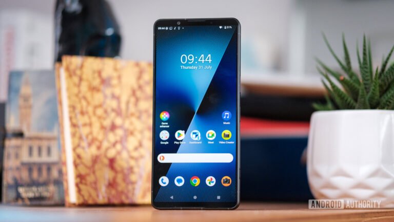 I want to love the Xperia 1 VIII — but Sony keeps ignoring its biggest issues